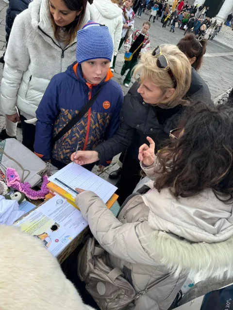 «La dura vita del ciclope» («Нелегке життя циклопа»): звіт про роздачу під час заходу 6 січня 2025 року — 9